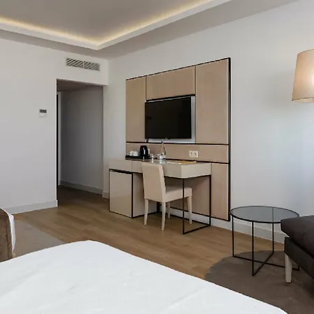 Otel Jupiter 5*